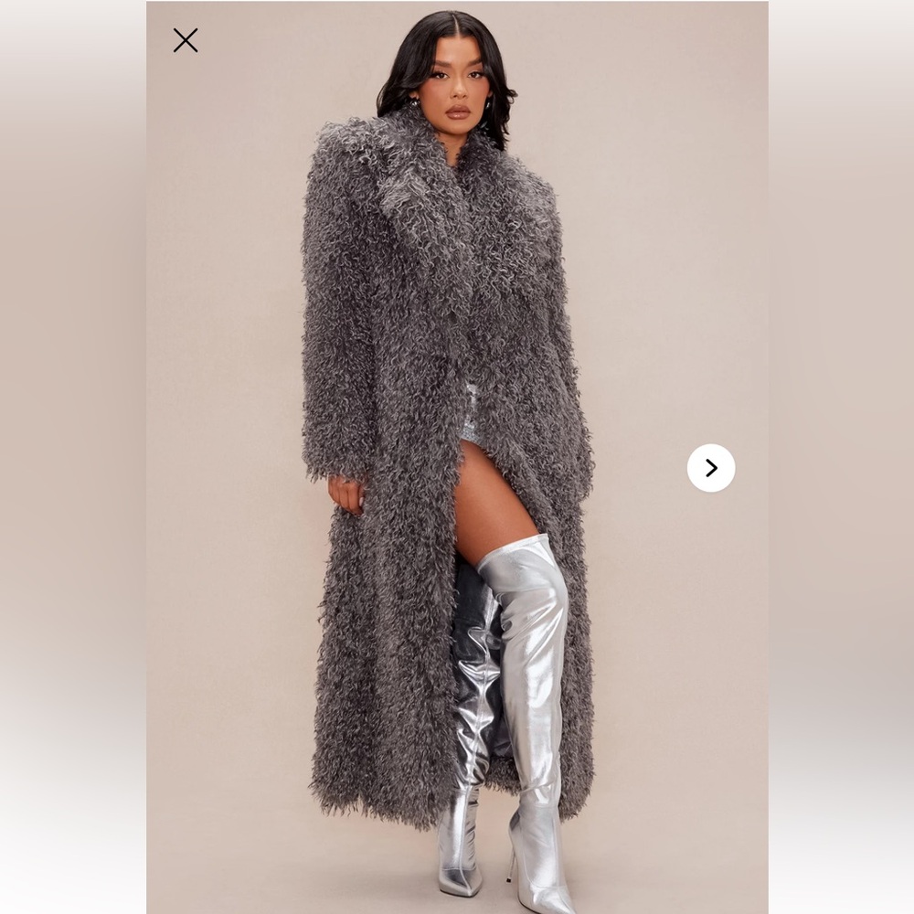 Fashion Nova Freya Faux Fur Coat - Grey